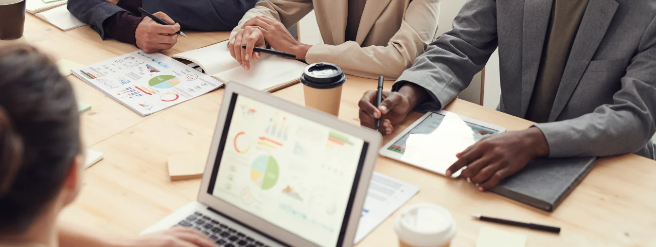 Palabras clave: Reunión de ejecutivos